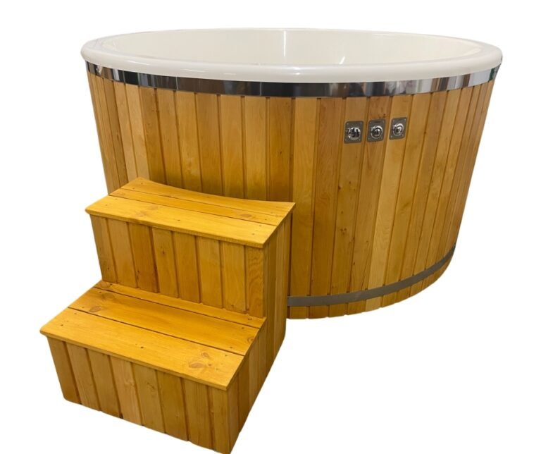 Hot Tub_Vilo Hot Tubs
