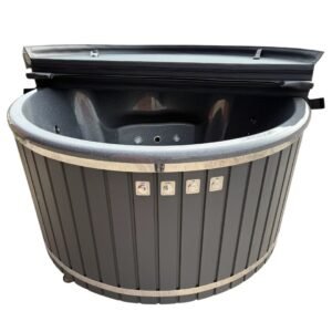Magnus Hot Tub with Integrated heater Vilo Hot Tubs