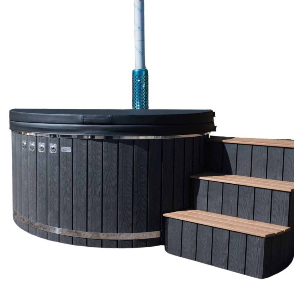 Acrylic interior hot tub with integrated heater Vilo Hot Tubs