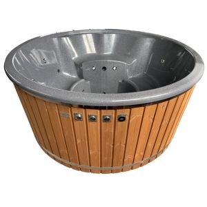 Kellan Hot Tub - XL, Integrated Heater
