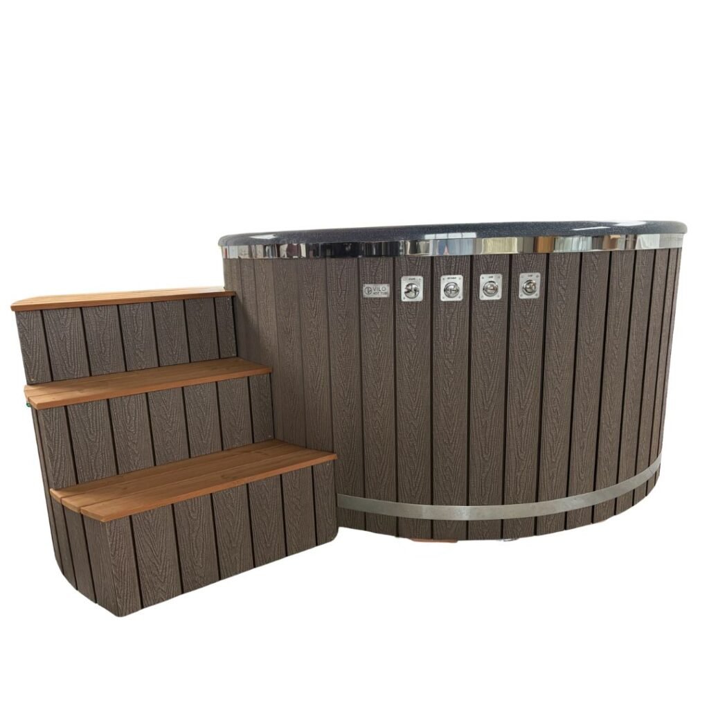 Medium size hot tub with integrated heater Vilo Hot Tubs