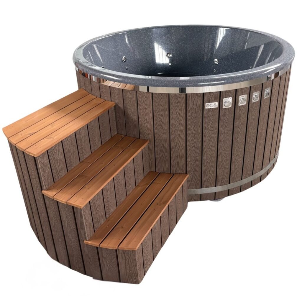 Medium size hot tub with integrated heater Vilo Hot Tubs