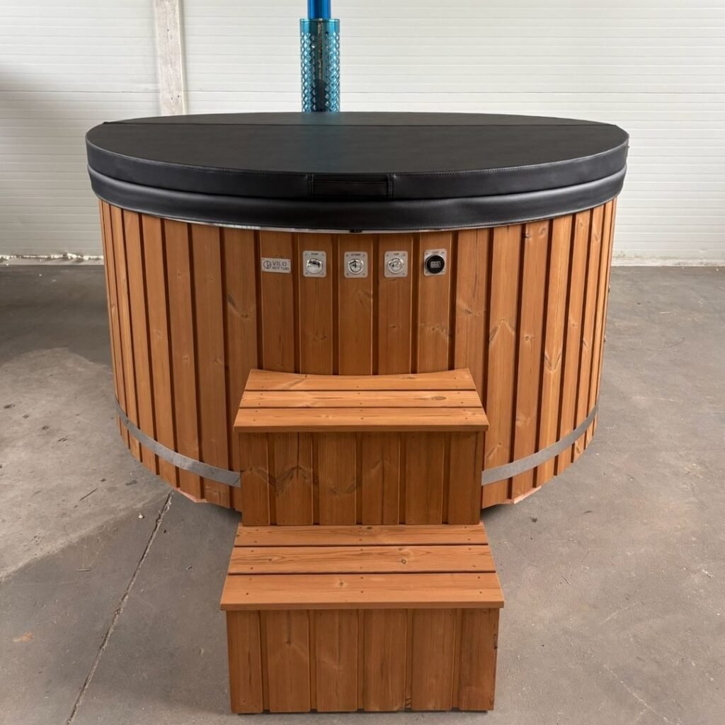 Thermowood hot tub Vilo Hot Tubs