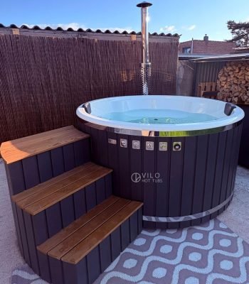 Vilo Hot Tubs Customer2