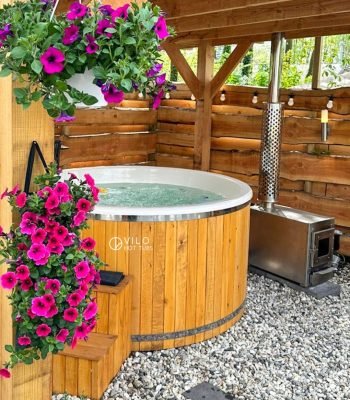 Vilo Hot Tubs Customer7